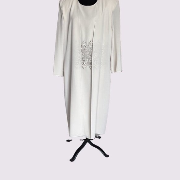 Vintage After Dark Ivory Embroidered Dress Size 18 - Picture 11 of 16